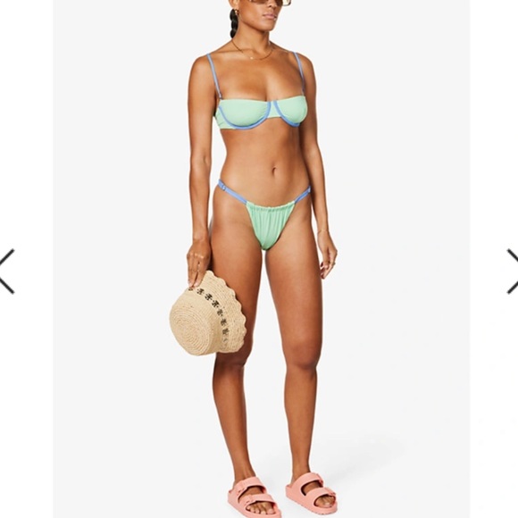 WeWoreWhat - Contrast Trim Bikini - M/L - Picture 1 of 6
